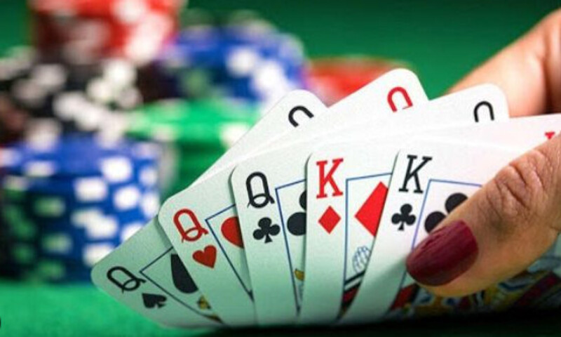 Các bước thực hiện khi tham gia vòng Flop của Poker